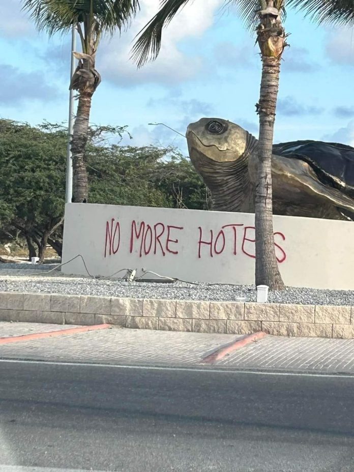 TORTUGA ROTONDE NO MORE HOTELS